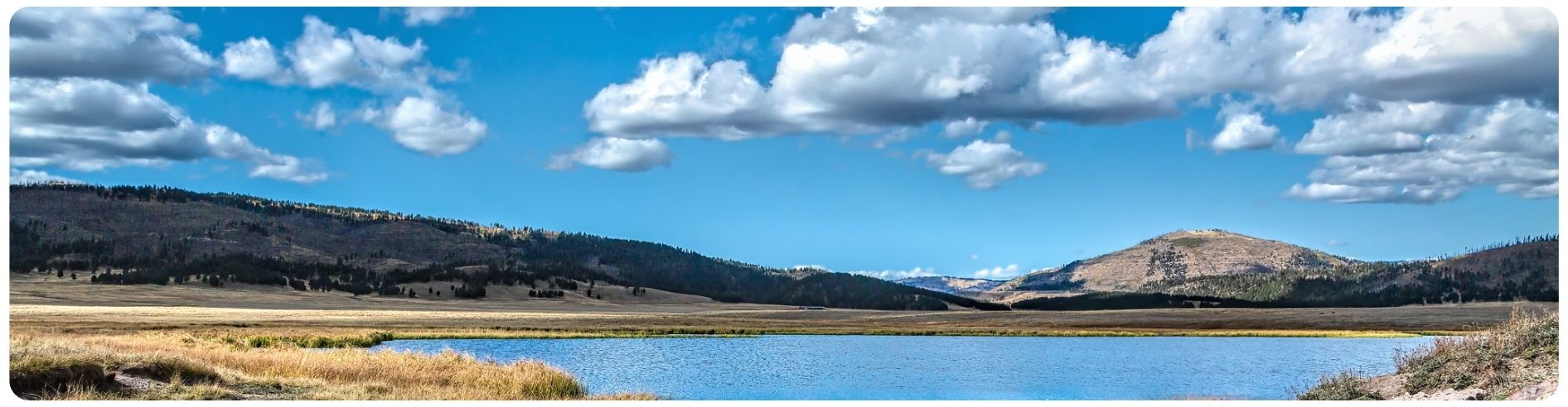 panoramic of lake