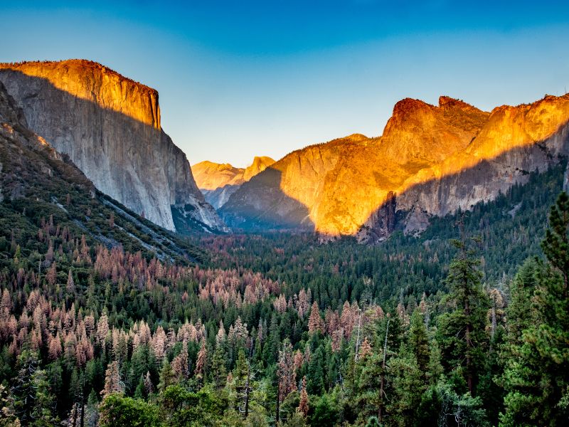 mountain range during sunrise